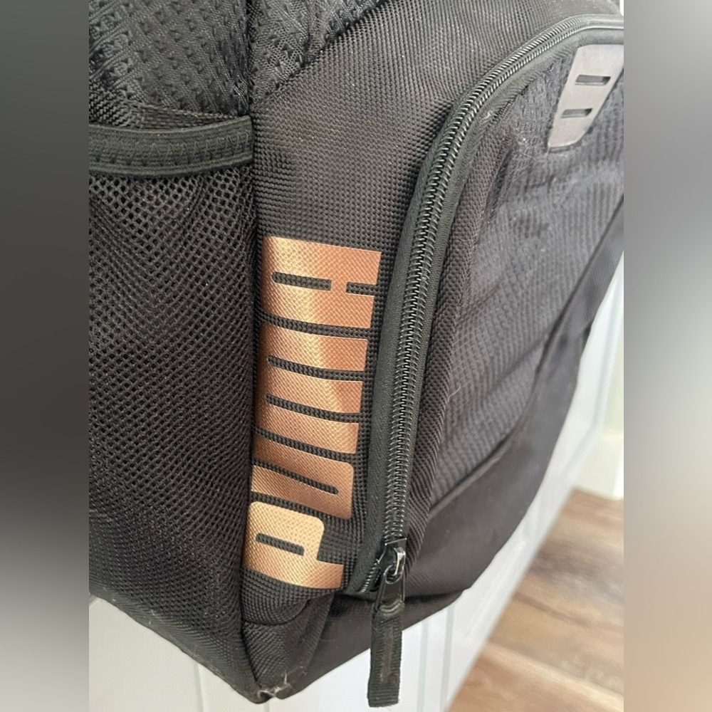 Puma Backpack - Picture 3 of 4